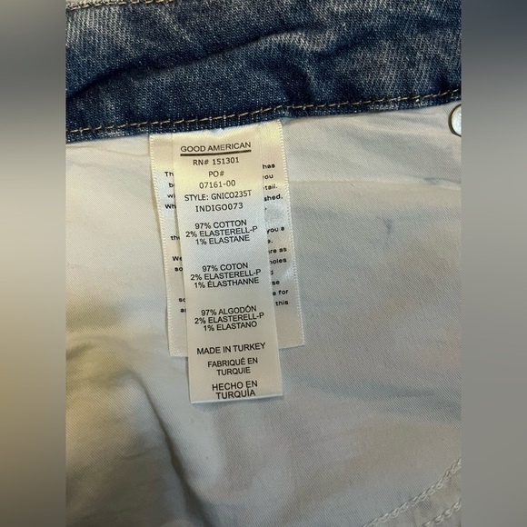 GOOD American Good Icon Plus Size Short Size 15 - Picture 14 of 14
